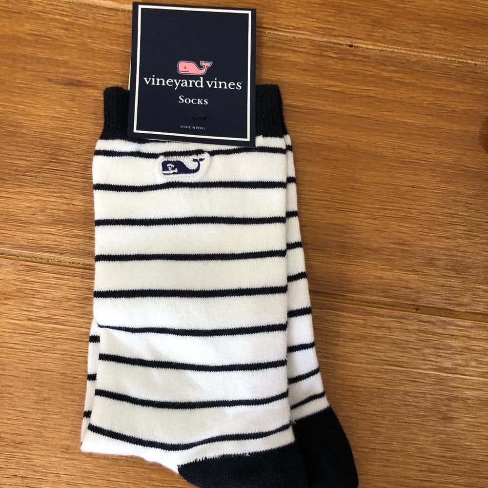 Vineyard Vines one size Women's Break Stripe Socks
